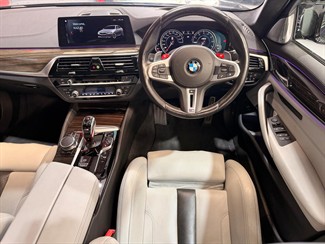 2018 BMW M5 - Thumbnail