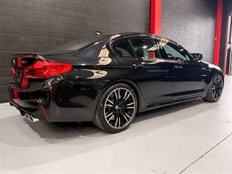 2018 BMW M5 - Thumbnail