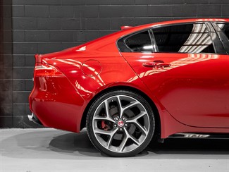 2017 Jaguar XE - Thumbnail