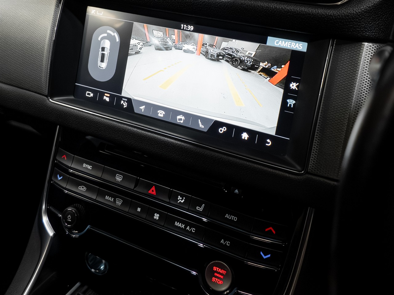 2020 Jaguar XF