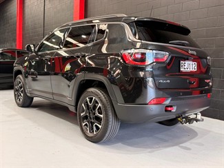 2021 Jeep Compass - Thumbnail