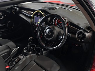 2015 Mini Cooper - Thumbnail
