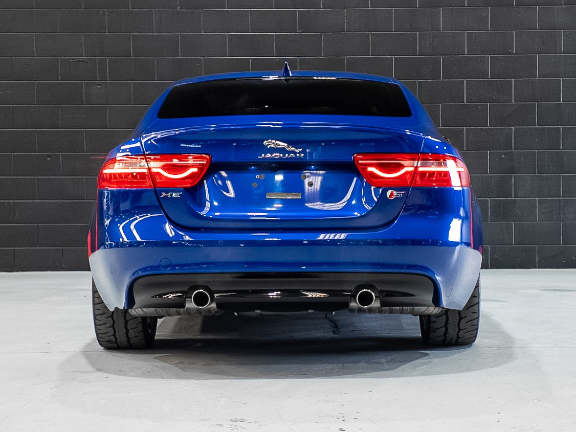 2018 Jaguar XE