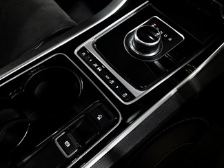 2018 Jaguar XE - Thumbnail