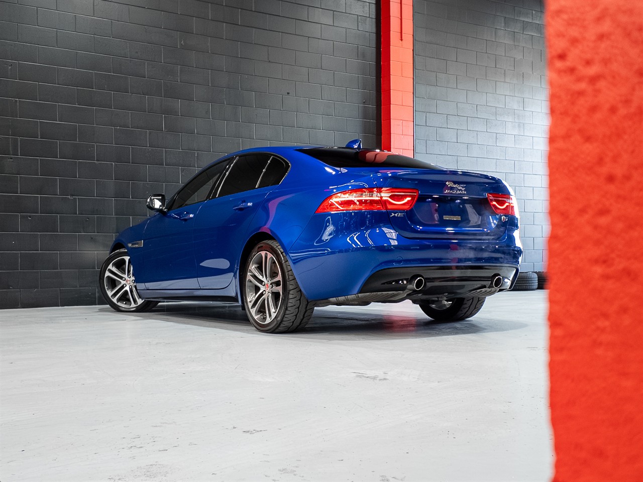 2018 Jaguar XE