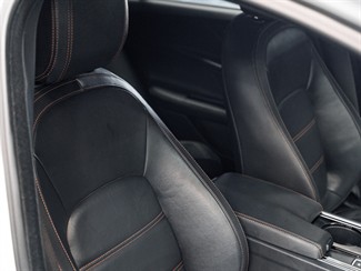 2016 Jaguar XE - Thumbnail