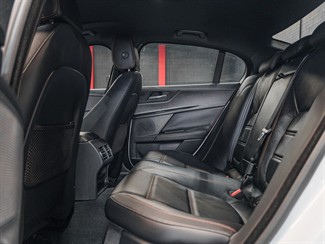 2016 Jaguar XE - Thumbnail