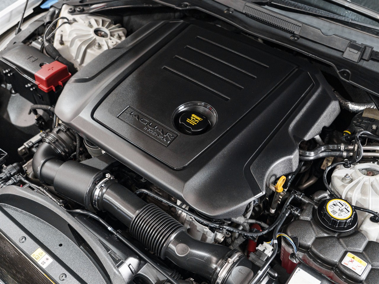 2016 Jaguar XE