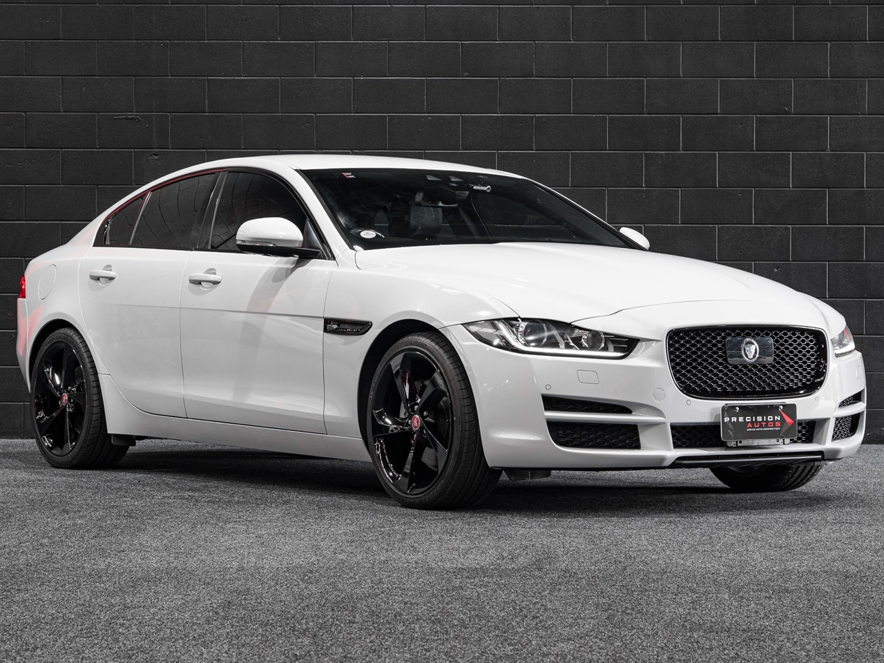 2016 Jaguar XE