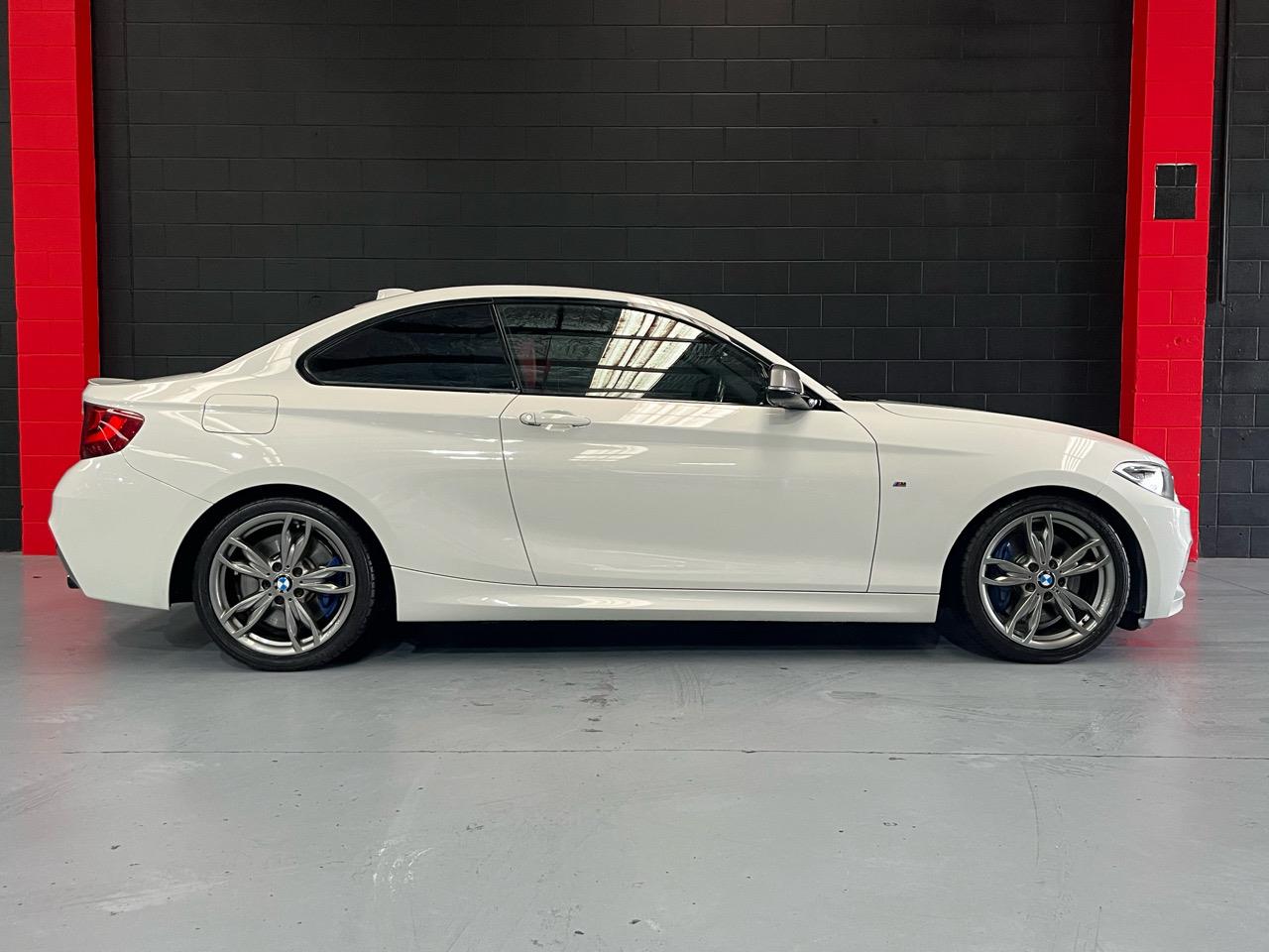 2016 BMW M235i