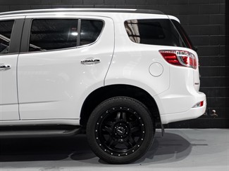 2017 Holden Trailblazer - Thumbnail
