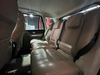 2010 Land Rover Range rover  - Thumbnail