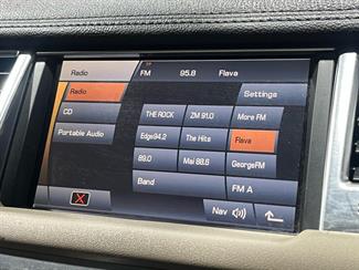 2010 Land Rover Range rover  - Thumbnail