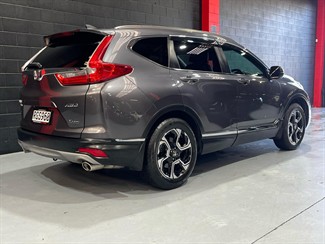 2018 Honda CR-V - Thumbnail
