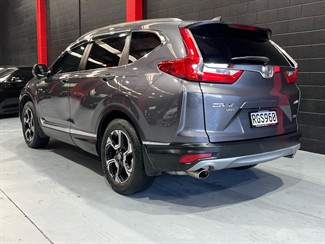 2018 Honda CR-V - Thumbnail