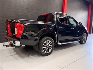 2019 Nissan Navara - Thumbnail