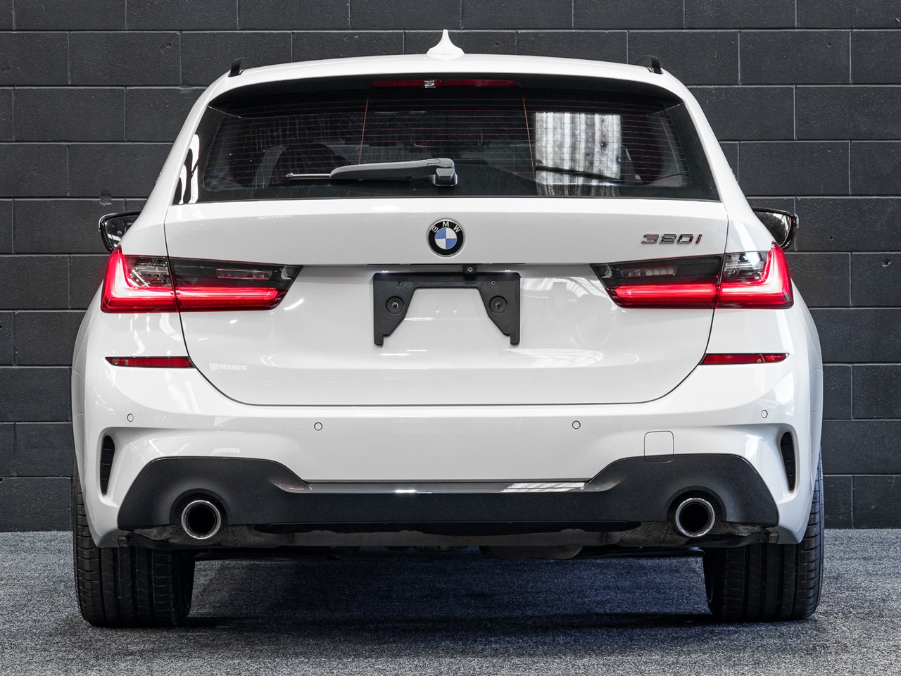 2021 BMW 320I
