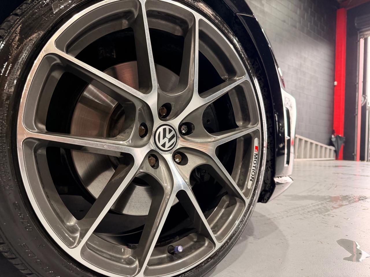 2014 Volkswagen GOLF