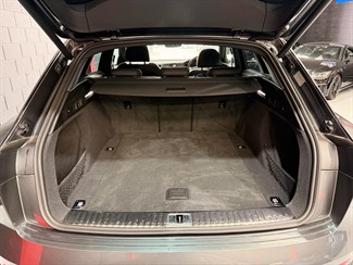 2021 Audi e-tron - Thumbnail