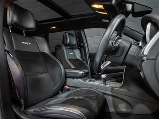 2015 Jeep Grand Cherokee - Thumbnail