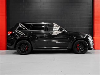 2015 Jeep Grand Cherokee - Thumbnail