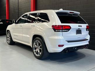 2014 Jeep Grand Cherokee - Thumbnail