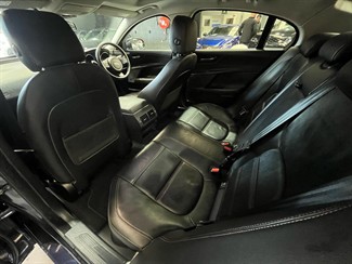 2017 Jaguar XE - Thumbnail