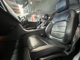 2017 Jaguar XE - Thumbnail