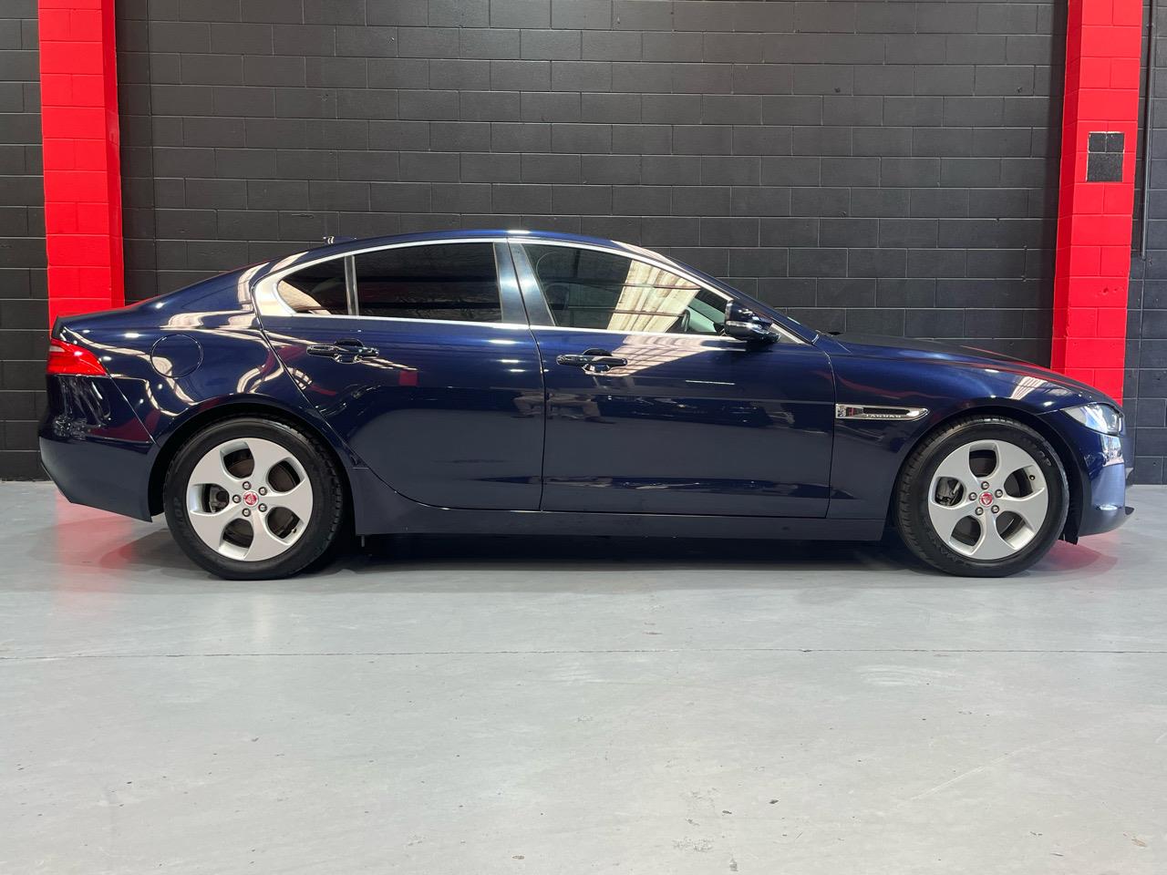 2017 Jaguar XE