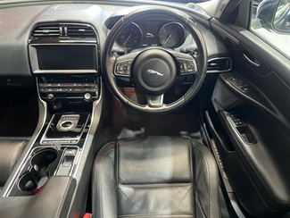 2017 Jaguar XE - Thumbnail