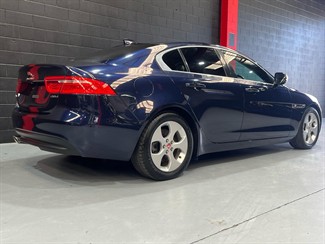 2017 Jaguar XE - Thumbnail