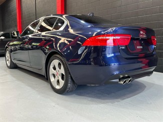 2017 Jaguar XE - Thumbnail