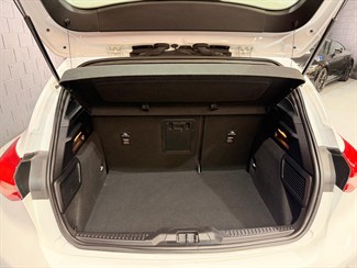 2019 Ford Focus - Thumbnail