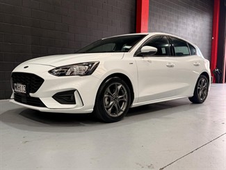 2019 Ford Focus - Thumbnail