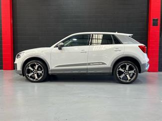 2018 Audi Q2 - Thumbnail