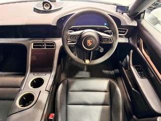 2021 Porsche Taycan - Thumbnail