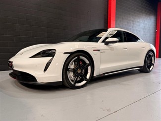 2021 Porsche Taycan - Thumbnail