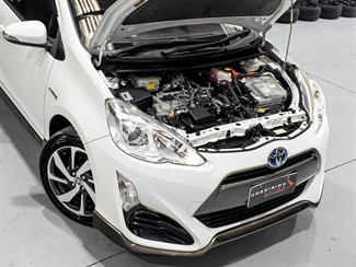 2015 TOYOTA Aqua - Thumbnail