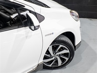 2015 TOYOTA Aqua - Thumbnail