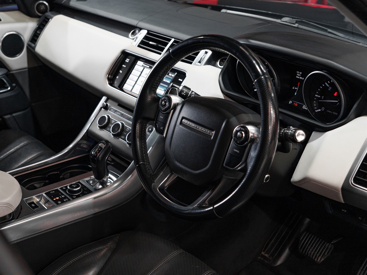 2014 Land Rover Range Rover Sport