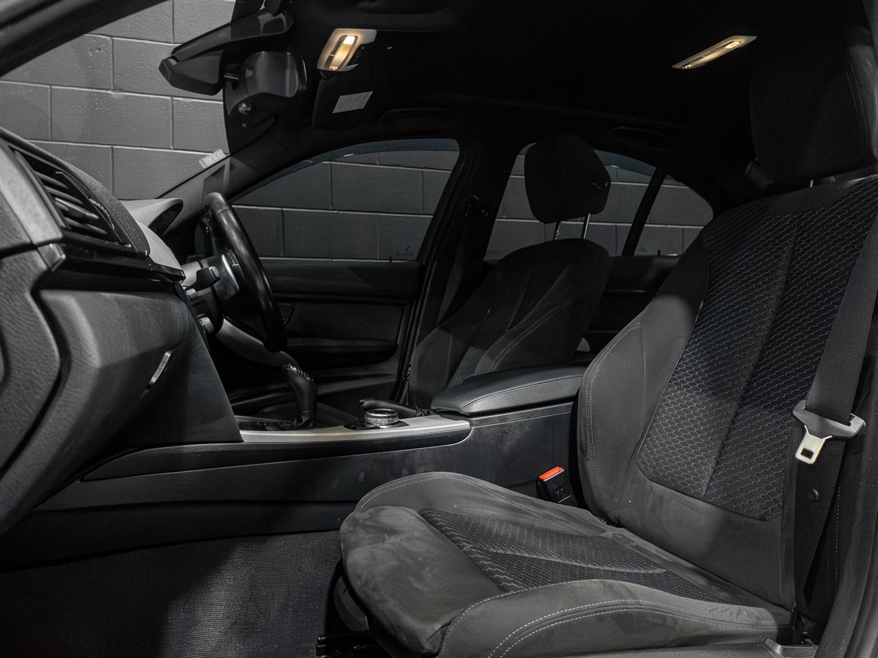 2015 BMW 320I