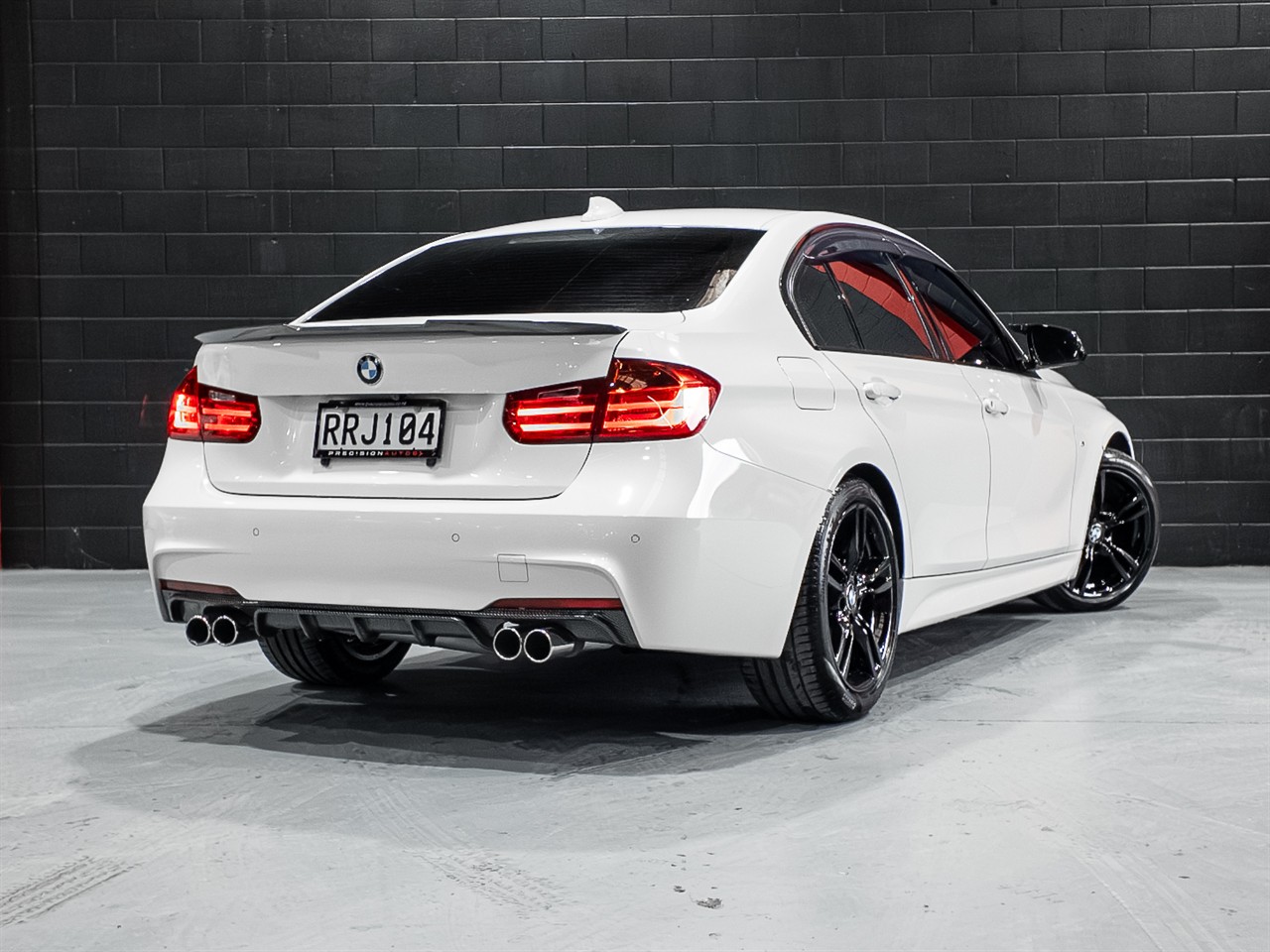 2015 BMW 320I