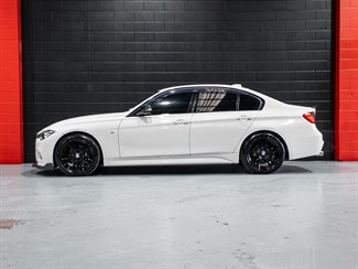 2015 BMW 320I - Thumbnail