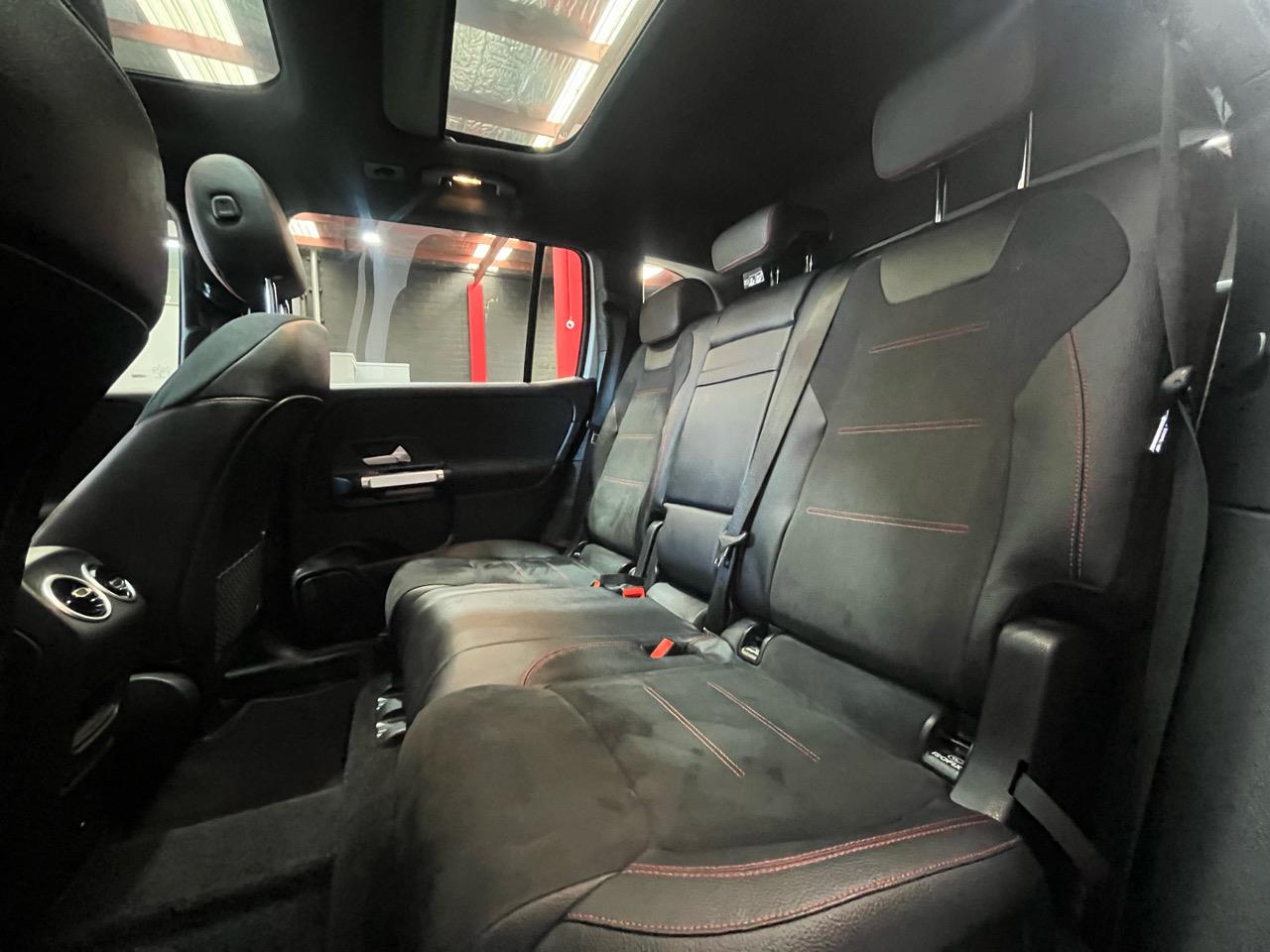 2022 Mercedes-Benz GLB 250