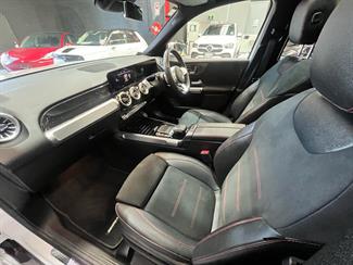 2022 Mercedes-Benz GLB 250 - Thumbnail