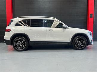 2022 Mercedes-Benz GLB 250 - Thumbnail