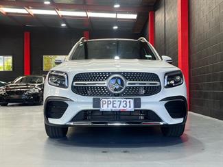 2022 Mercedes-Benz GLB 250 - Thumbnail