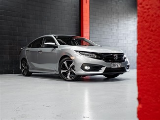 2017 Honda Civic - Thumbnail