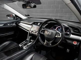 2017 Honda Civic - Thumbnail
