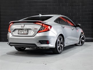 2017 Honda Civic - Thumbnail